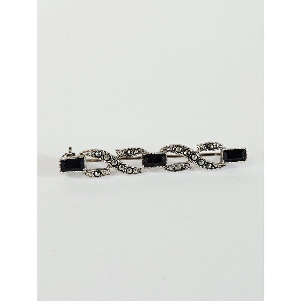 Vintage 1928 Art Deco Marcasite Onyx Black Rhinestone Silver Tone Bar Brooch Pin